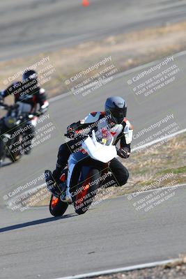 media/Feb-05-2023-Classic Track Day (Sun) [[c35aca4a42]]/Group 2/session 4 turn 4/